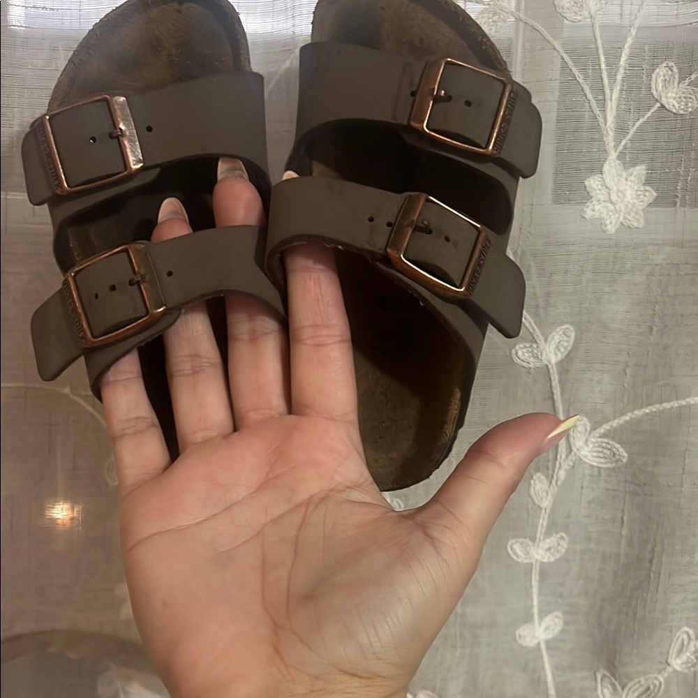 Toddler Birkenstock size 26 euc